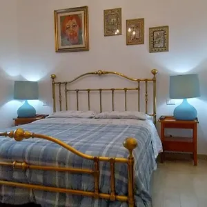 Gasthof Central Station Rent, Pisa